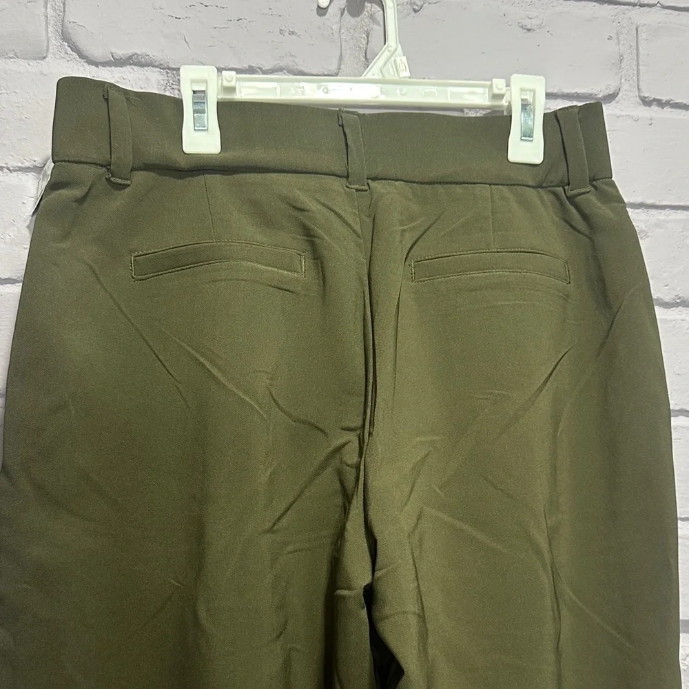 NEW Maurices Men's Dark Green Chinos size 8